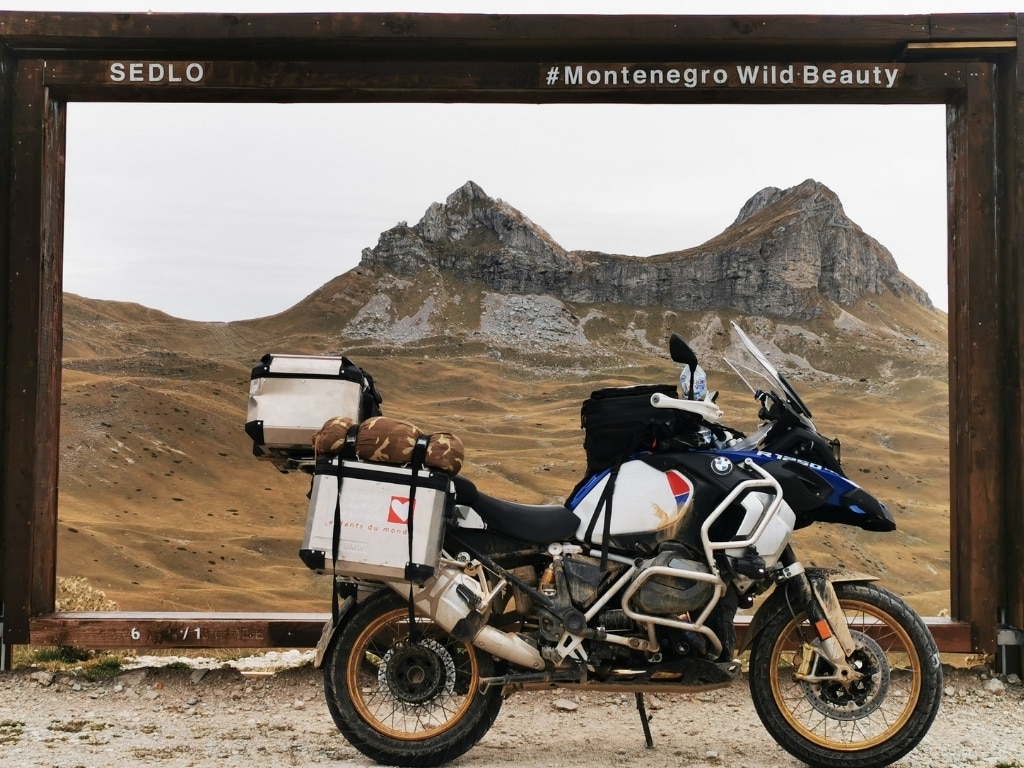 Choix moto pour road trip - BMW 1250 GS Adventure équipée pour l'offroad